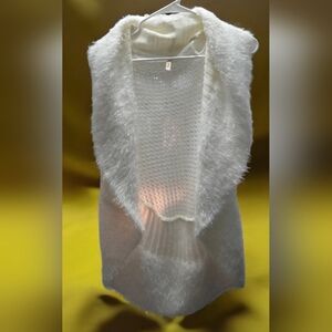 Red Camel White Eyelash Knit Open Front Vest Shrug XS